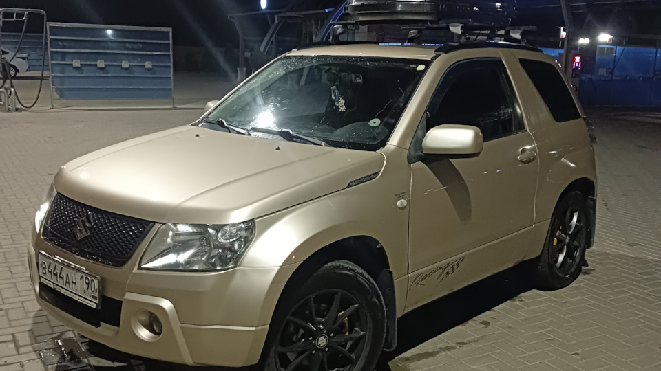 Suzuki Grand Vitara трехдверочка