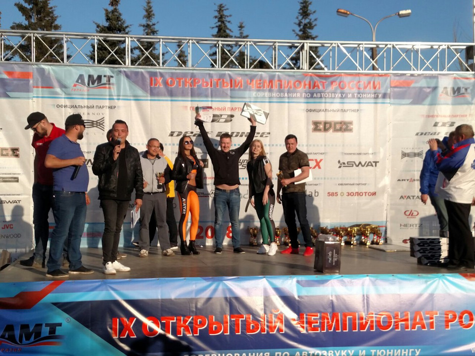 Установка шкворней васкойл.Переборка муфт включения переднего моста ...