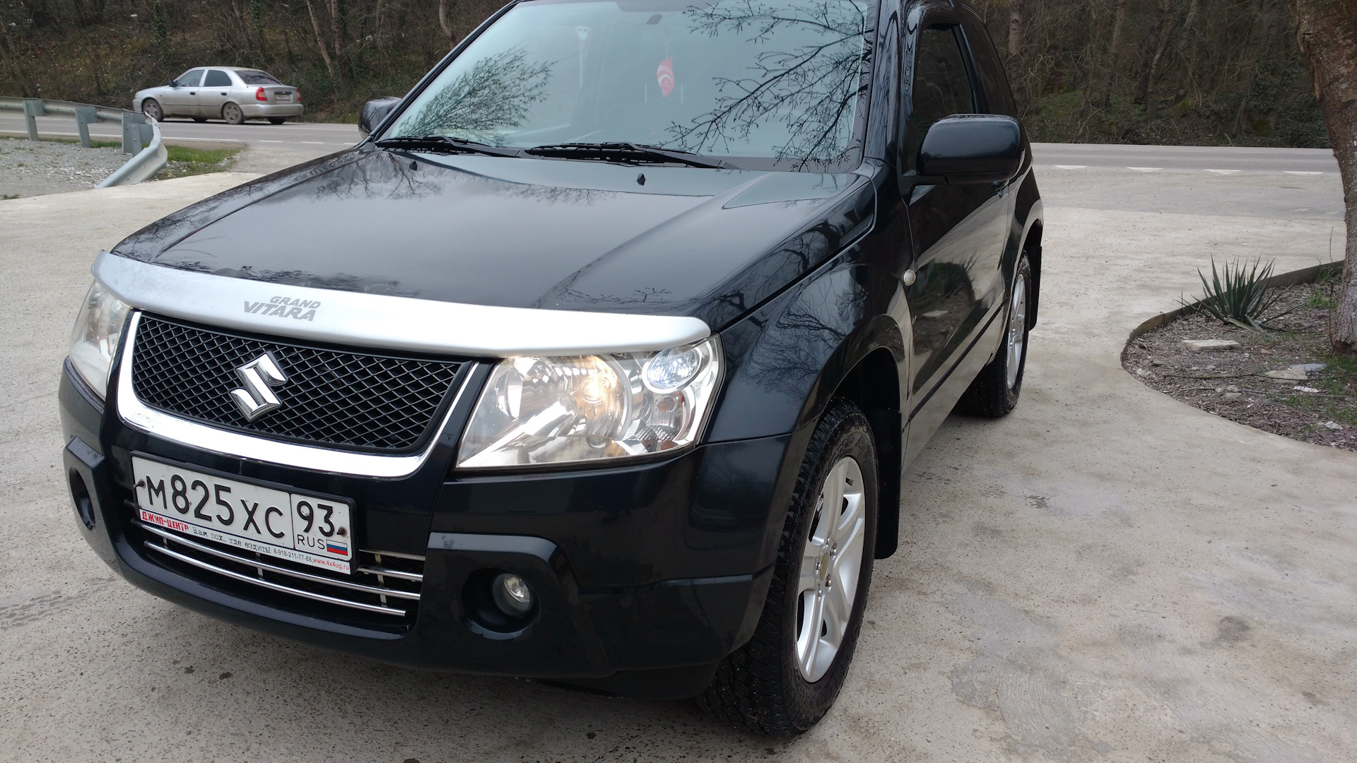 Suzuki grand vitara 3. Suzuki grand vitara 3d. Suzuki grand vitara 3d 2. Suzuki /grand/ vitara 2006. Сузуки витара 2 рестайлинг диски.