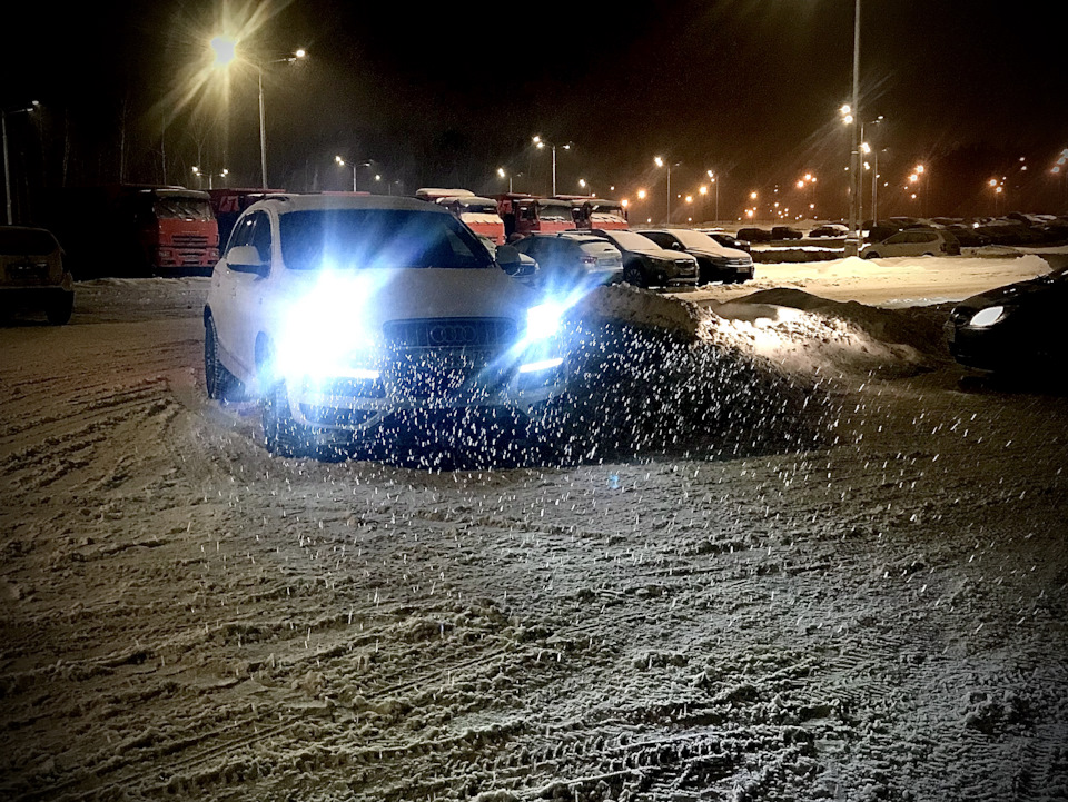 Светлый путь. Новый свет в фарах Bi-Led iPHCAR i8 Pro — Audi Q7 (1G), 4 ...