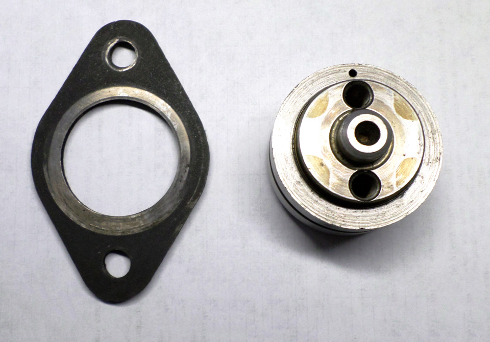 Новая форма пластины осевой фиксации пром.вала: особенности работы ...