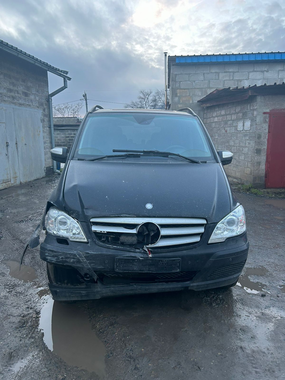Фото в бортжурнале Mercedes-Benz Viano (W639)