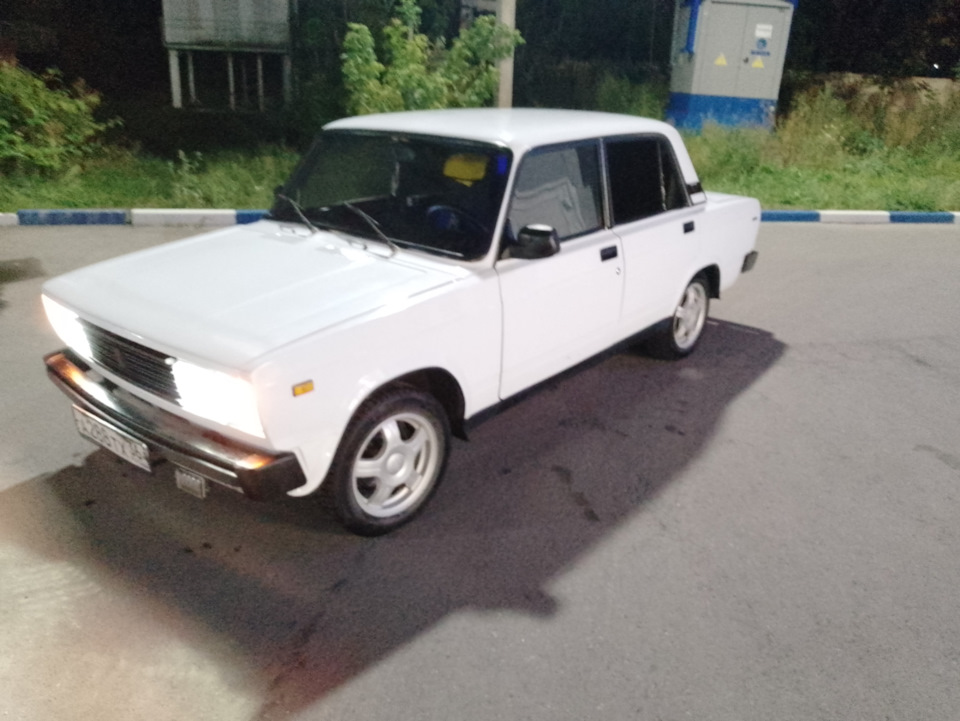 2105 — Lada 2105, 1,5 л, 1999 года | просто так | DRIVE2