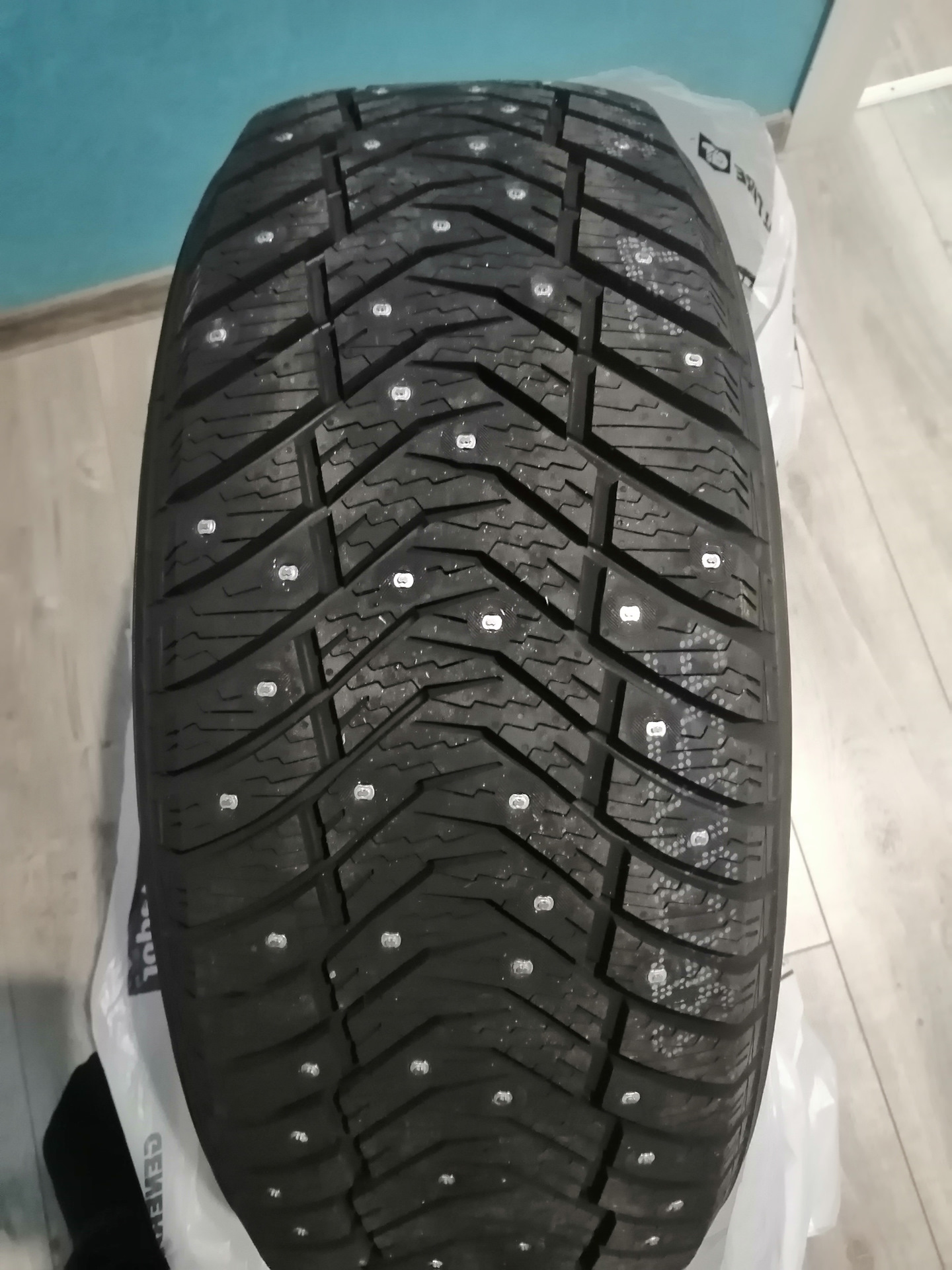 Резина на зиму Yokohama iceGUARD IG65 235/55 18 — Opel Insignia (1G), 2 ...