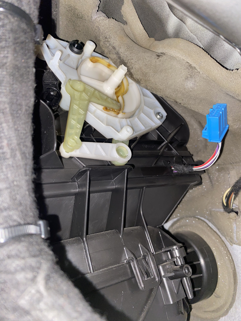 Фото в бортжурнале Audi A3 Sportback (8VA)