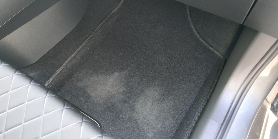 Фото в бортжурнале Skoda Rapid (2G)