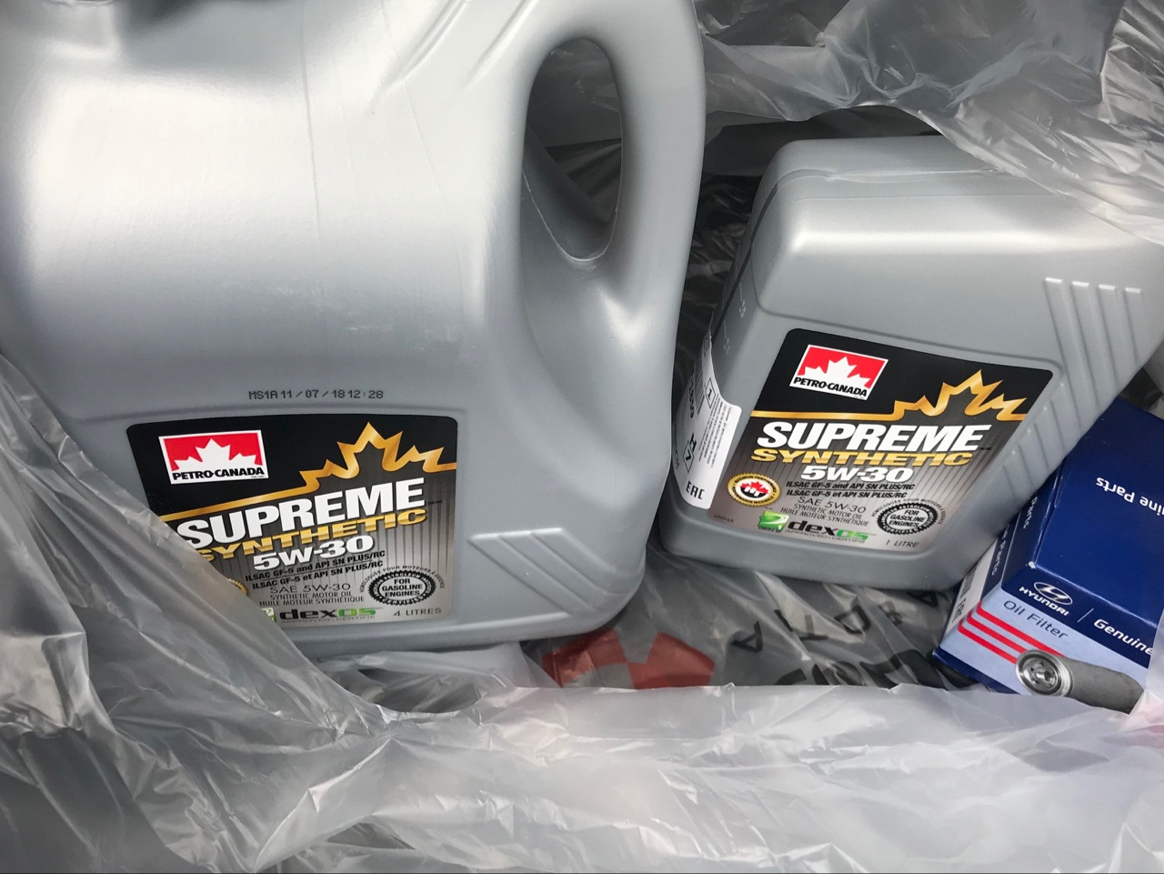 Petro canada supreme synthetic 5w30. Petro-Canada Supreme c3-x Synthetic 5w-30. Масло для Хендай Элантра 2.0 2017 г.в.