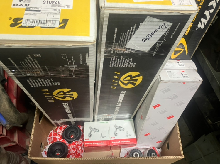 Какие стойки подходят на мк4 — Volkswagen Golf Mk4, 2 л, 1999 года ...