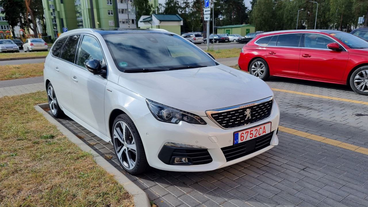 Продажа Peugeot 308 SW (2G) 2018 (дизель, АКПП) — с историей обслуживания —  DRIVE2.RU