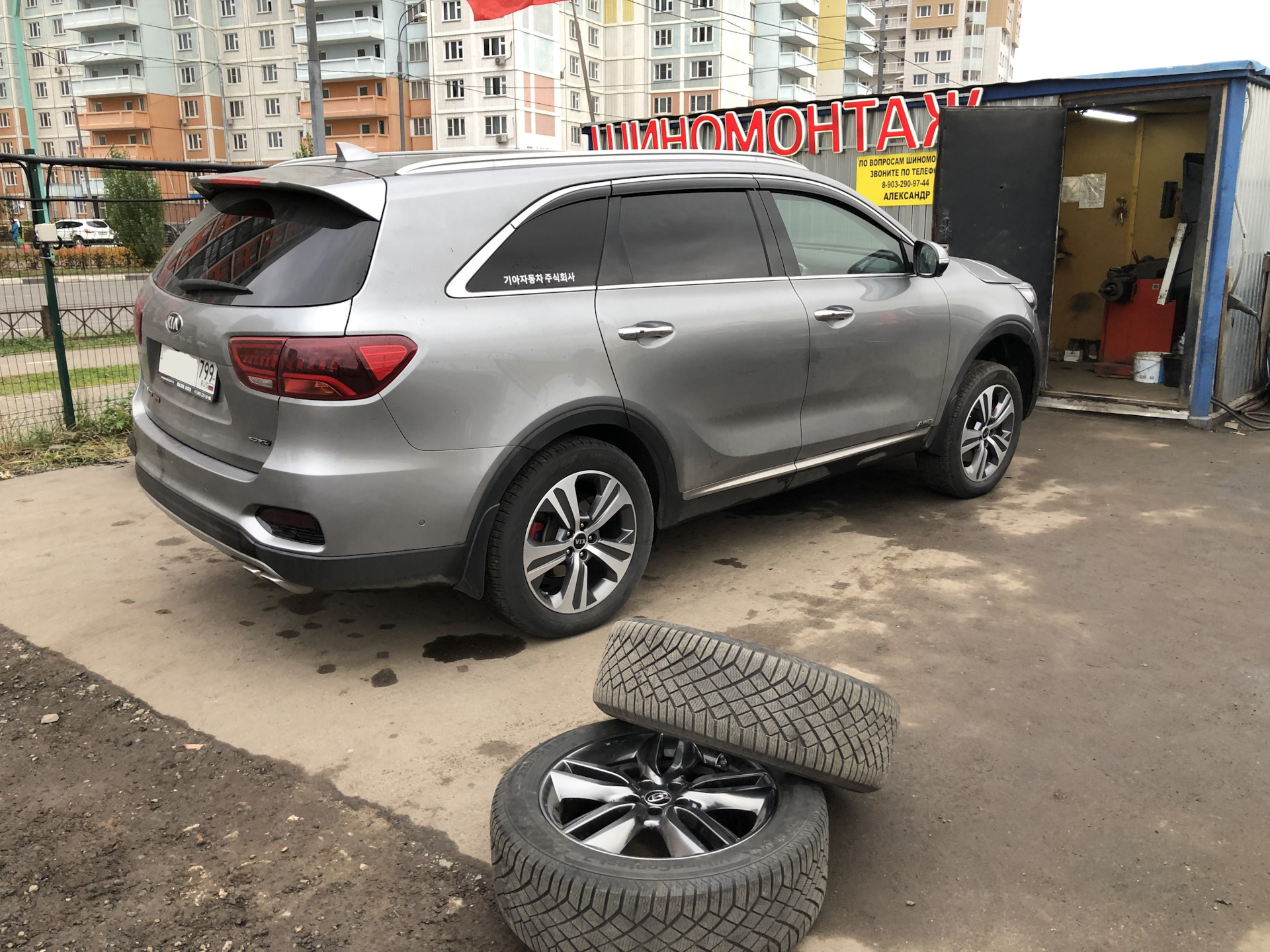 Замена хомута выпускной системы — Skoda Fabia Mk2, 1,4 л, 2011 года ...