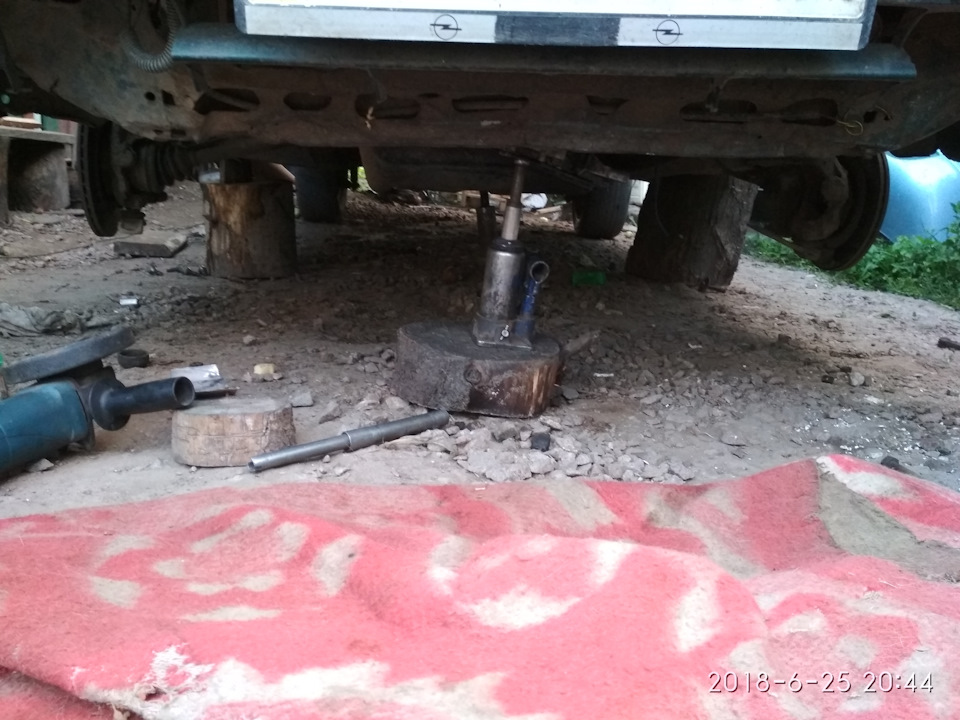 Замена передний балки — Renault 21, 2,2 л, 1989 года | запчасти | DRIVE2