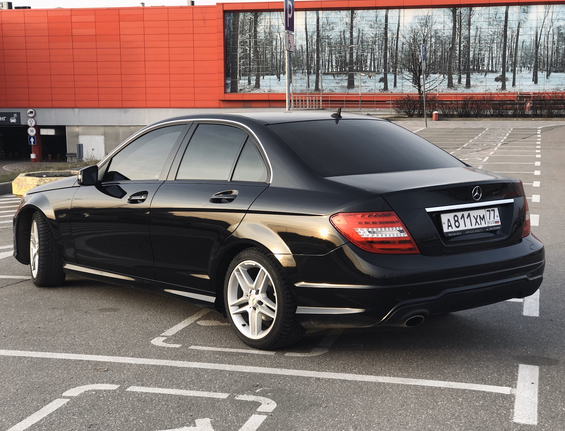 Мерседес киров. Мерседес 665 37 иваново. Мерседес киров. Мерседес кирове. Киров мерседес р666ом43.