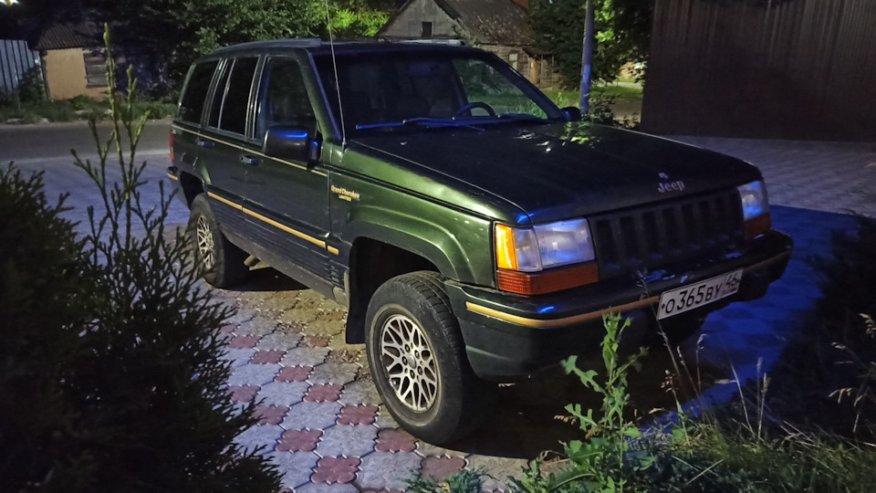 Сравнение УАЗ Патриот и Jeep Grand Cherokee ZJ — Jeep Grand Cherokee ...