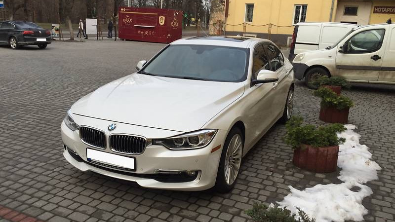 Как поменять решетку на bmw f30 m performance — BMW 3 series (F30), 2 л ...