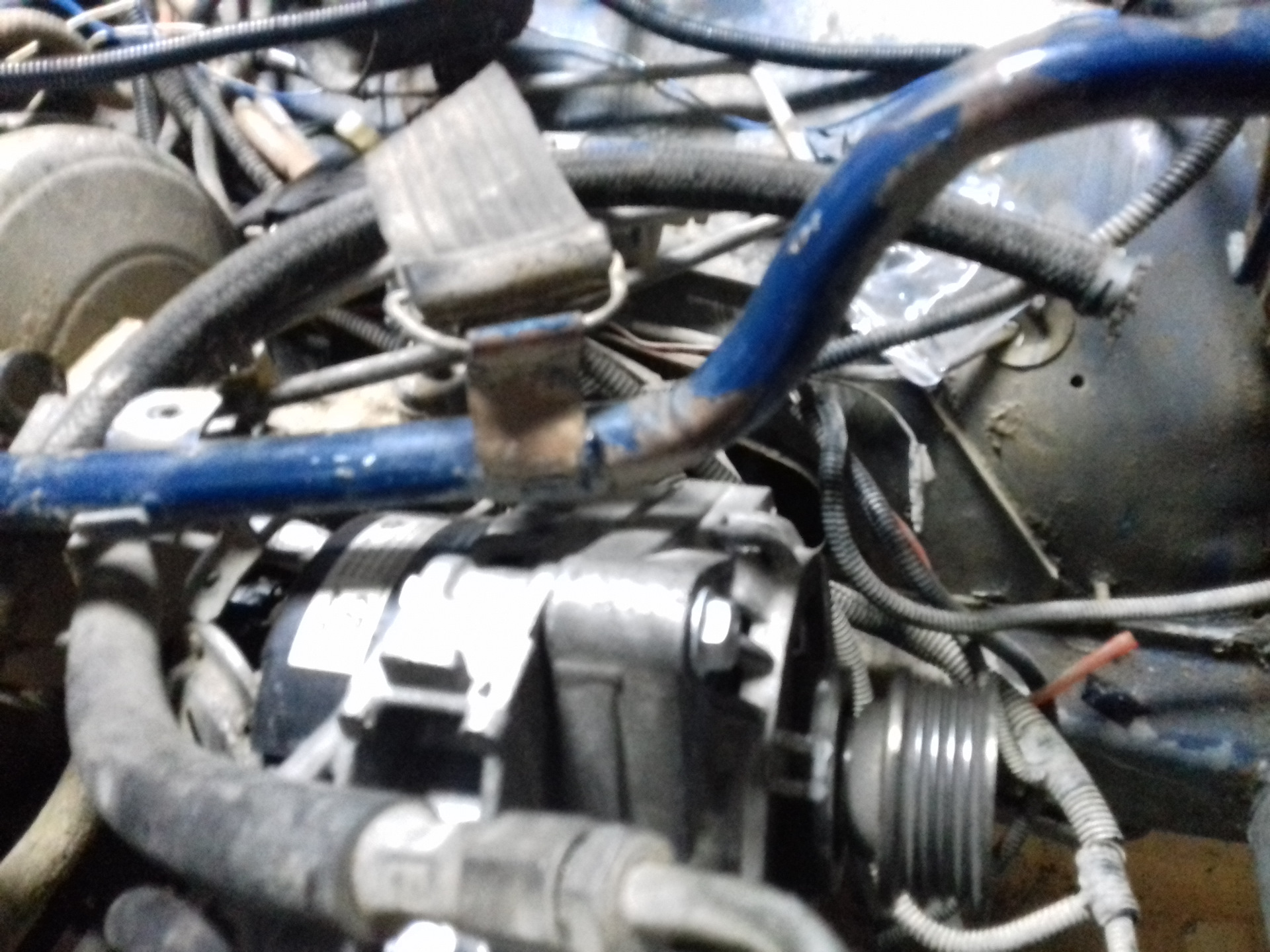 перенос генератора как на 2123.и установка вентилятора 2121. — Lada 4x4 ...