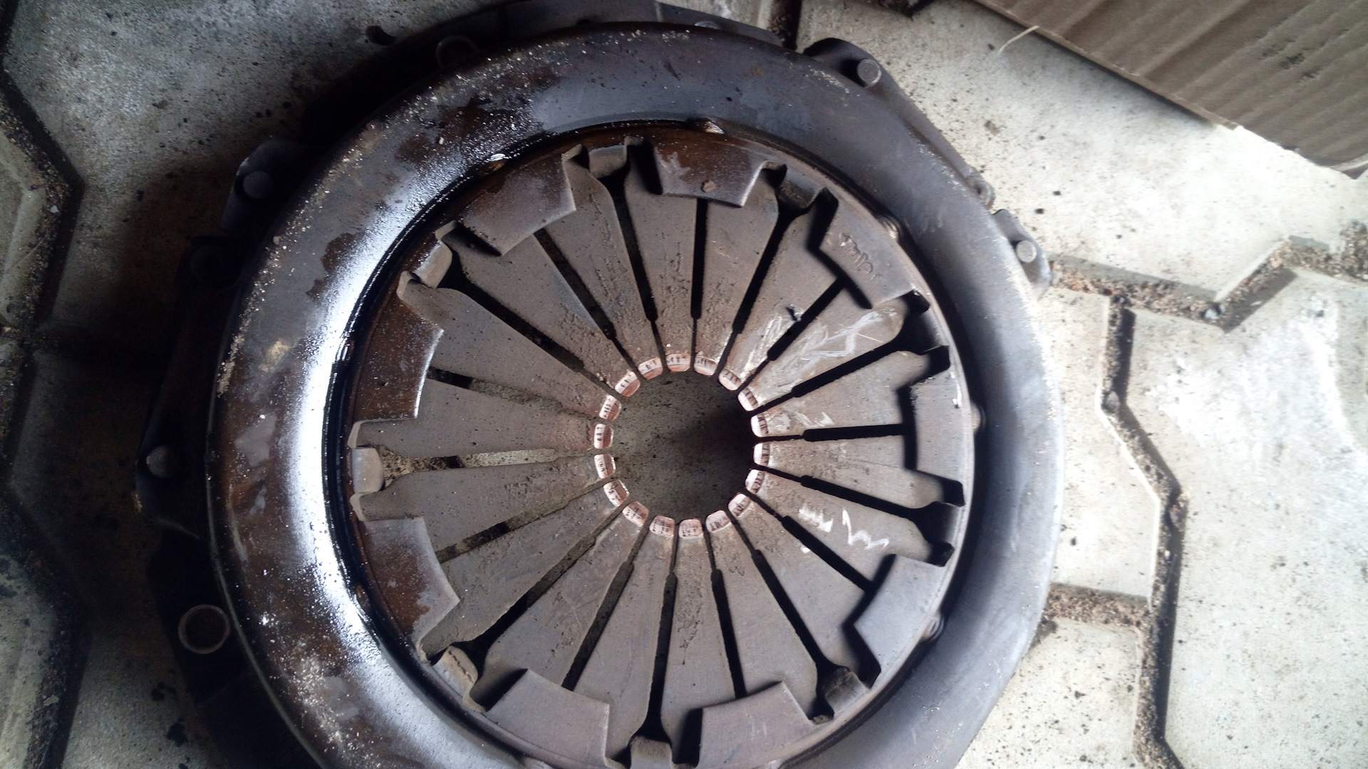 Замена родного сцепления на ниве Шевроле при пробеге 270000 — Chevrolet ...