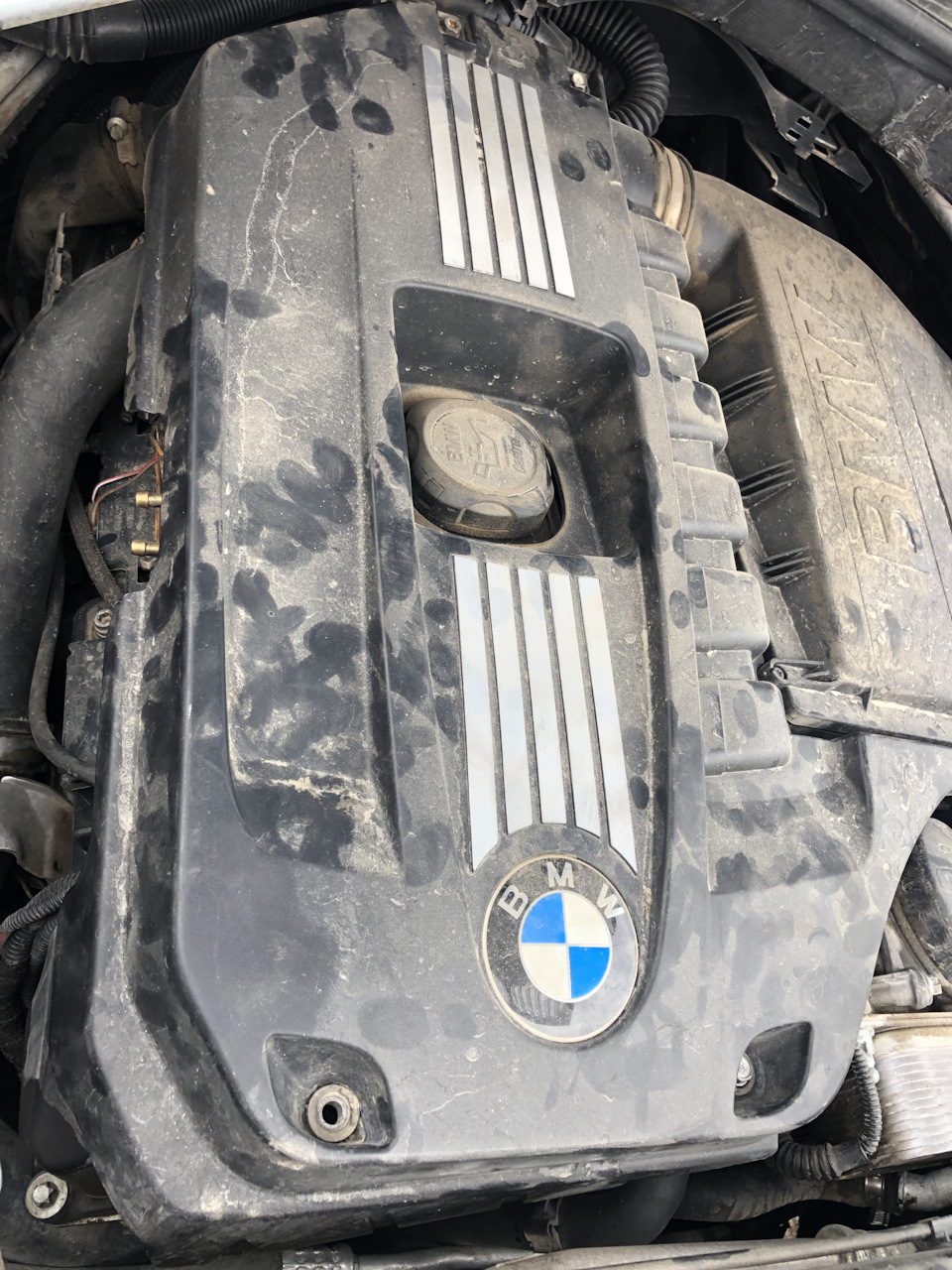 Чуть непонятно при заводке ! — BMW X6 (E71/E72), 3 л, 2008 года ...