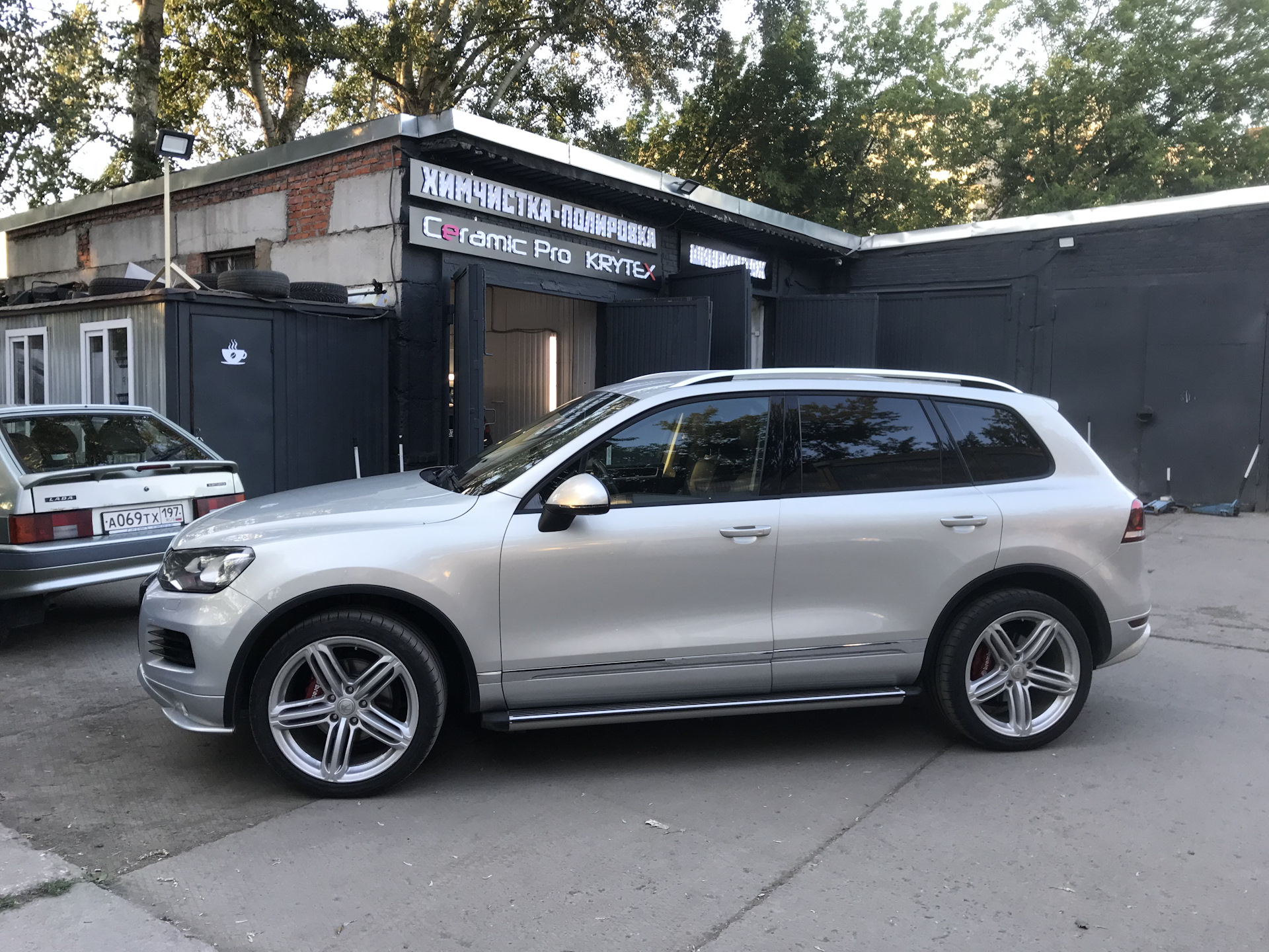 Литье туарег. VW Touareg 7l r22. Диски r20 Volkswagen Touareg 2013. Touareg NF r20.