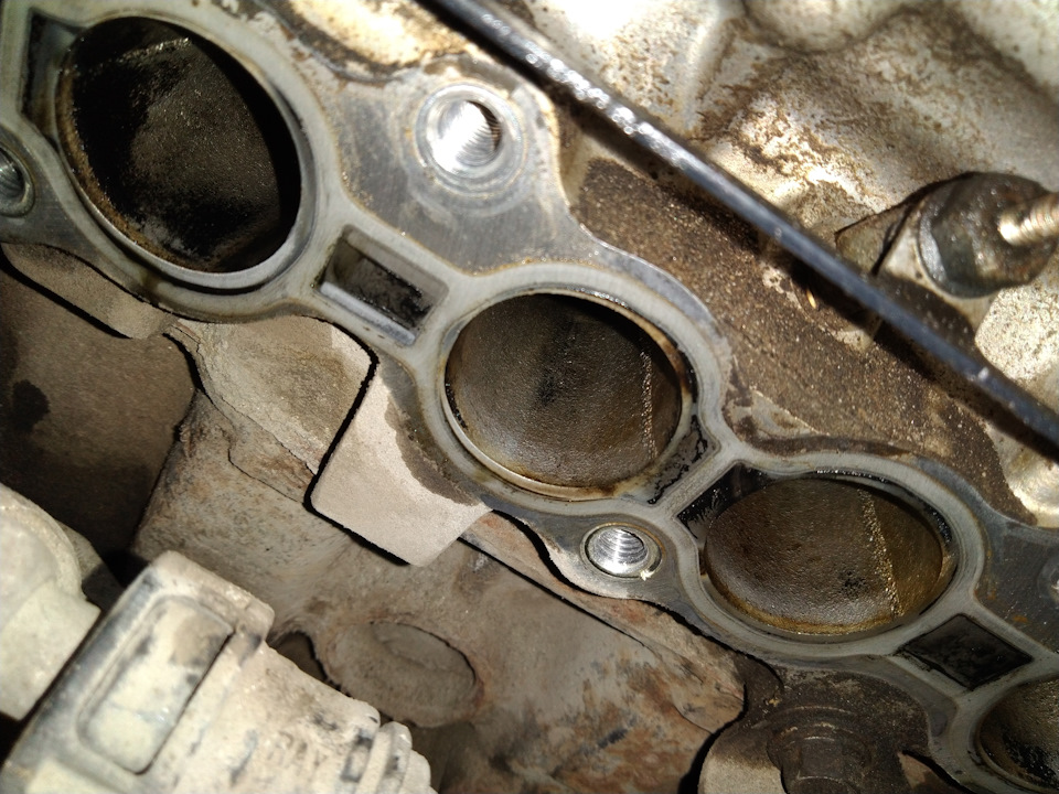 Каналы на впуске. EGR заглушен. — Hyundai Santa Fe (2G)