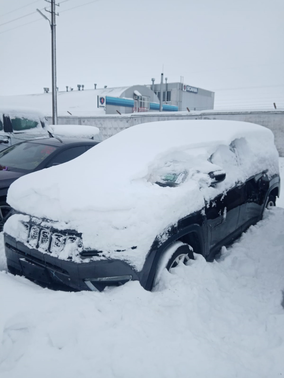 Снег идёт, из дырки в небесах… — Автомобили мира на DRIVE2