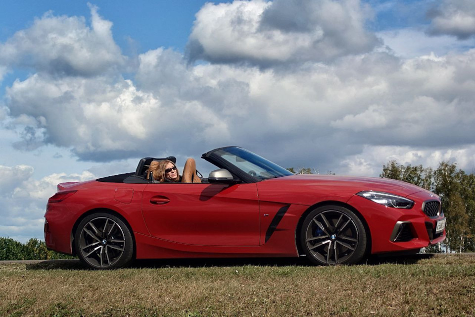 BMW z4 Silver 2011