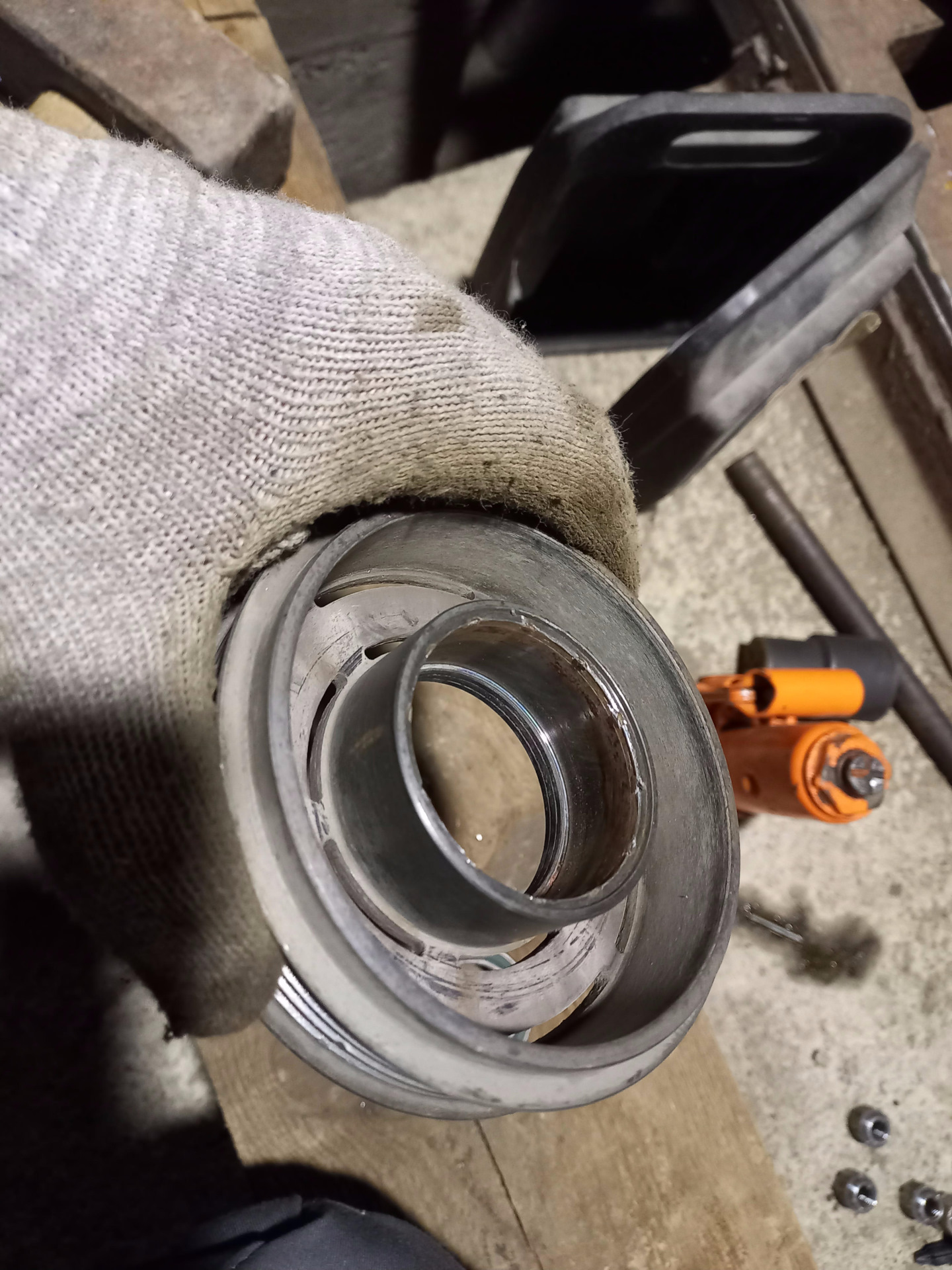 Замена подшипника на компрессоре кондиционера — Honda Civic 4D (8G), 1 ...