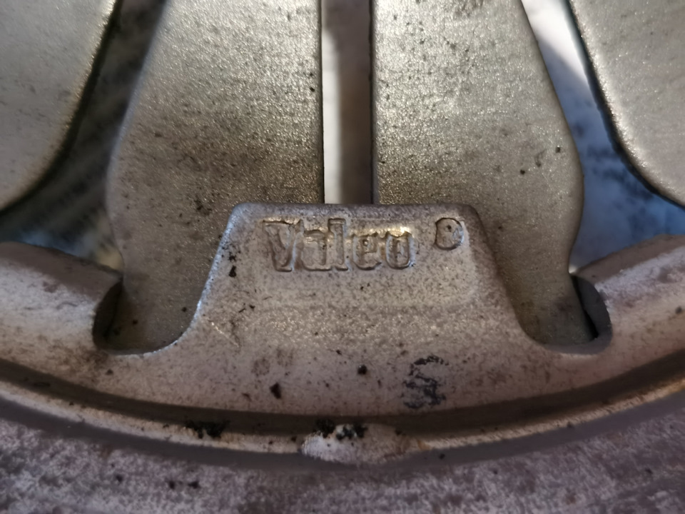 Замена сцепления Valeo на Sachs — Lada Granta Sport, 1,6 л, 2015 года ...