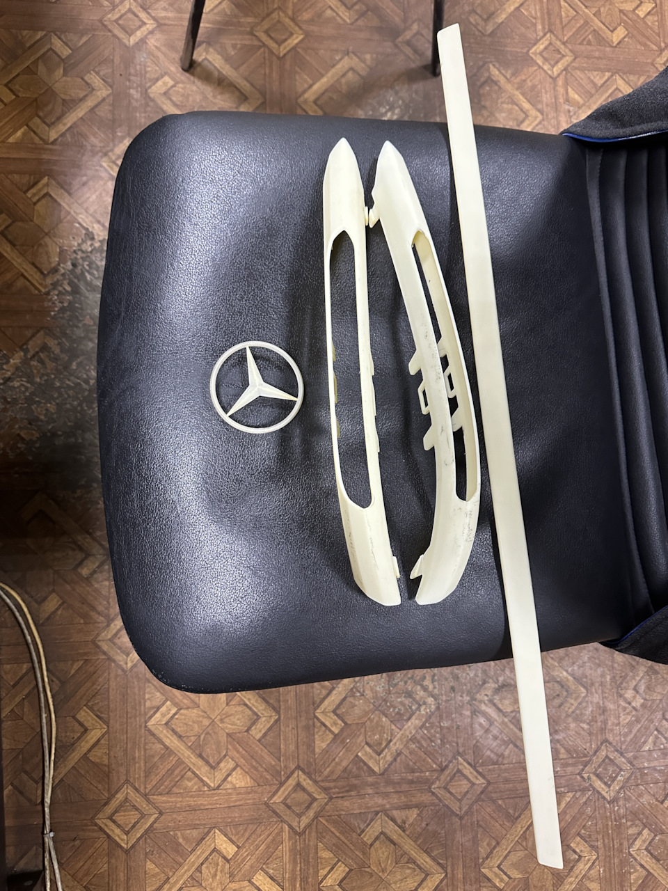 Быть антихрому. — Mercedes-Benz C-class (W204), 1,6 л, 2012 года ...