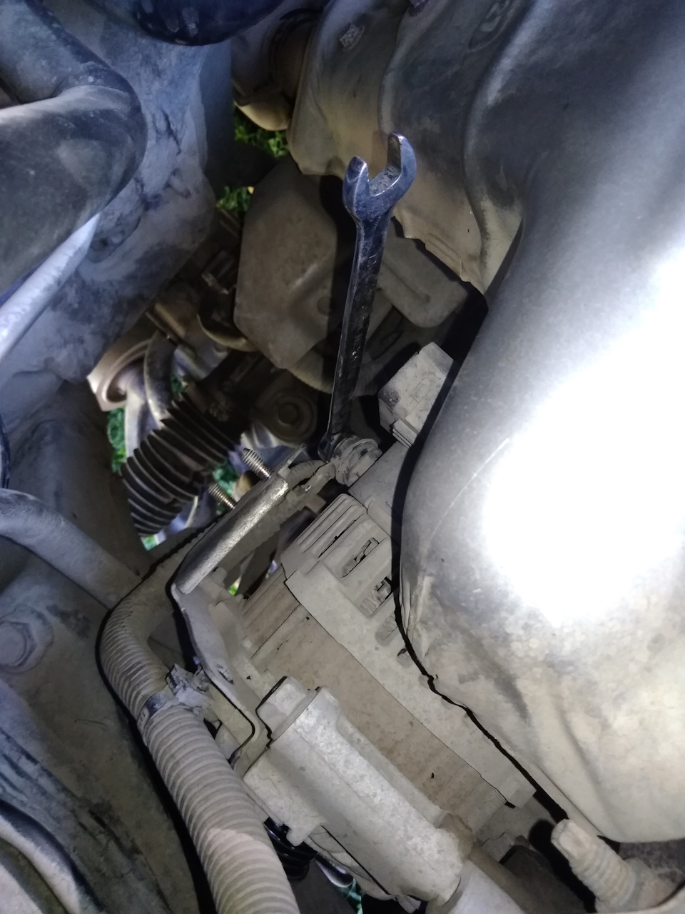 Подшипники генератора и какой ремень нельзя брать — Mazda 6 (2G) GH, 2 ...