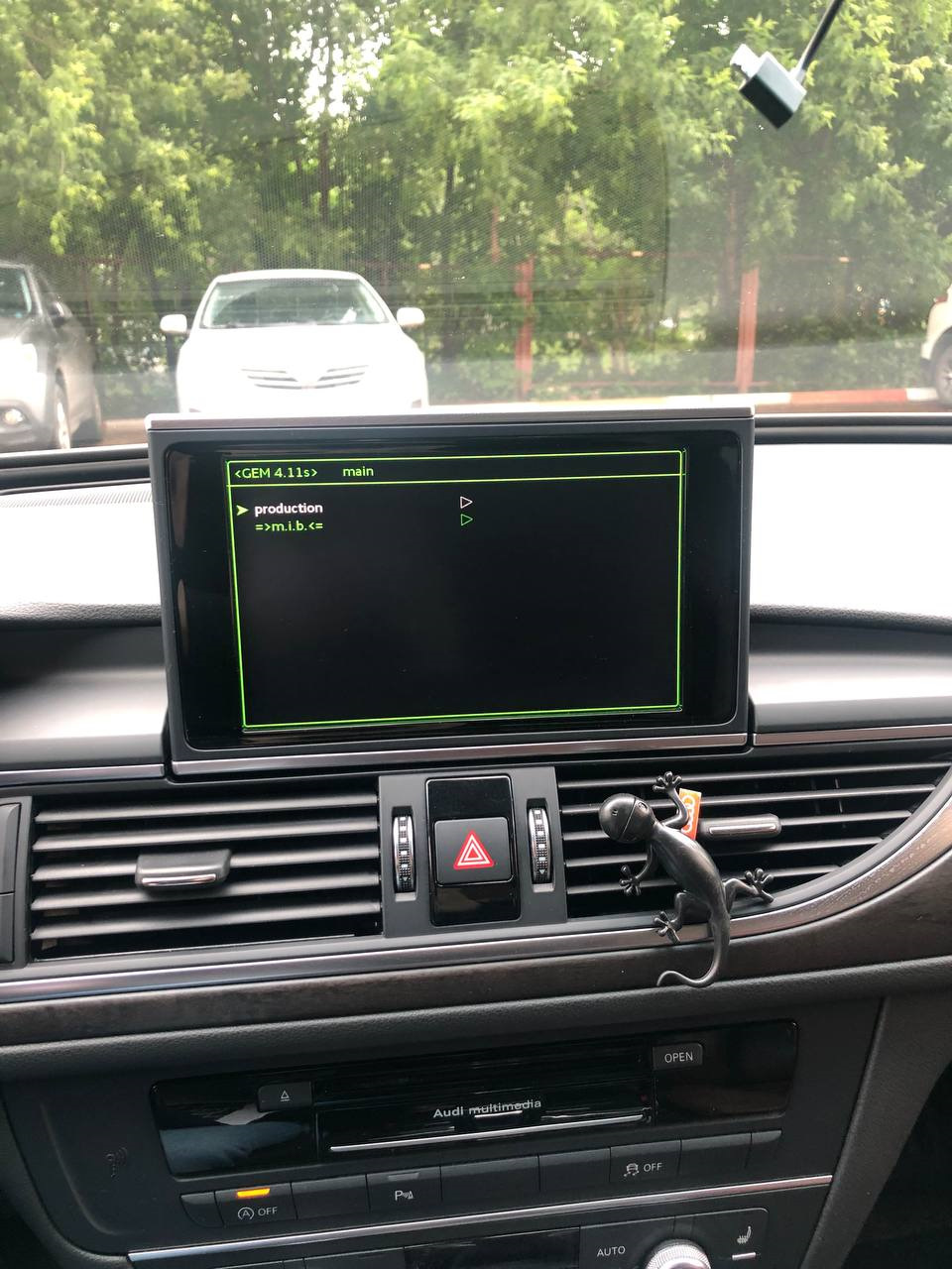 В нашем доме появился замечательный CarPlay — Audi A6 (C7), 2 л, 2016 года  | своими руками | DRIVE2