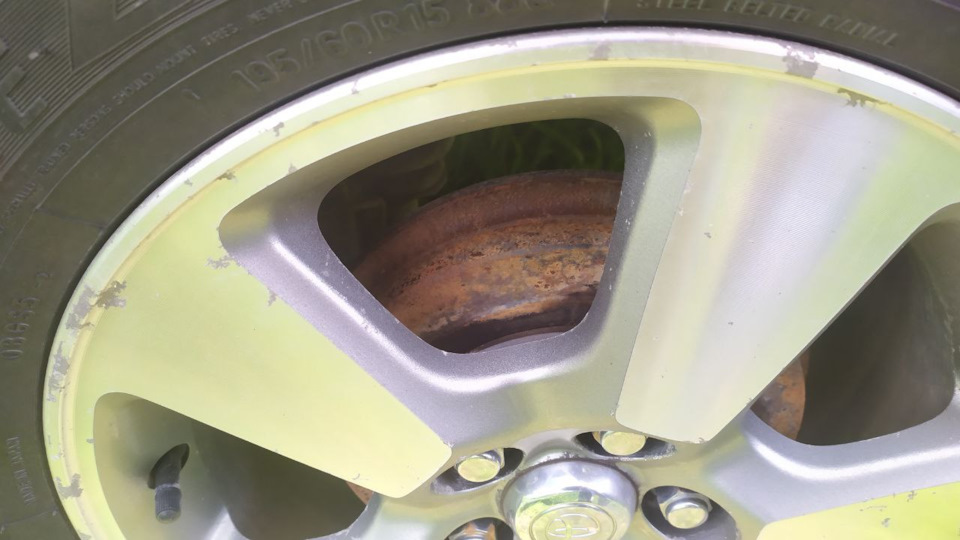 Тормозные барабаны. — Toyota Prius (20), 1,5 л, 2007 года | своими ...