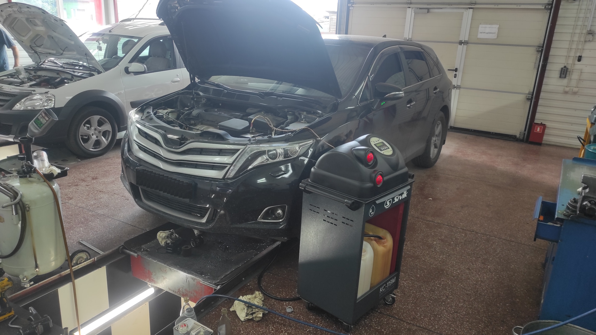 Venzetta желает:) ТО-2 по замене масла в ДВС + замена жидкости в АКПП ...