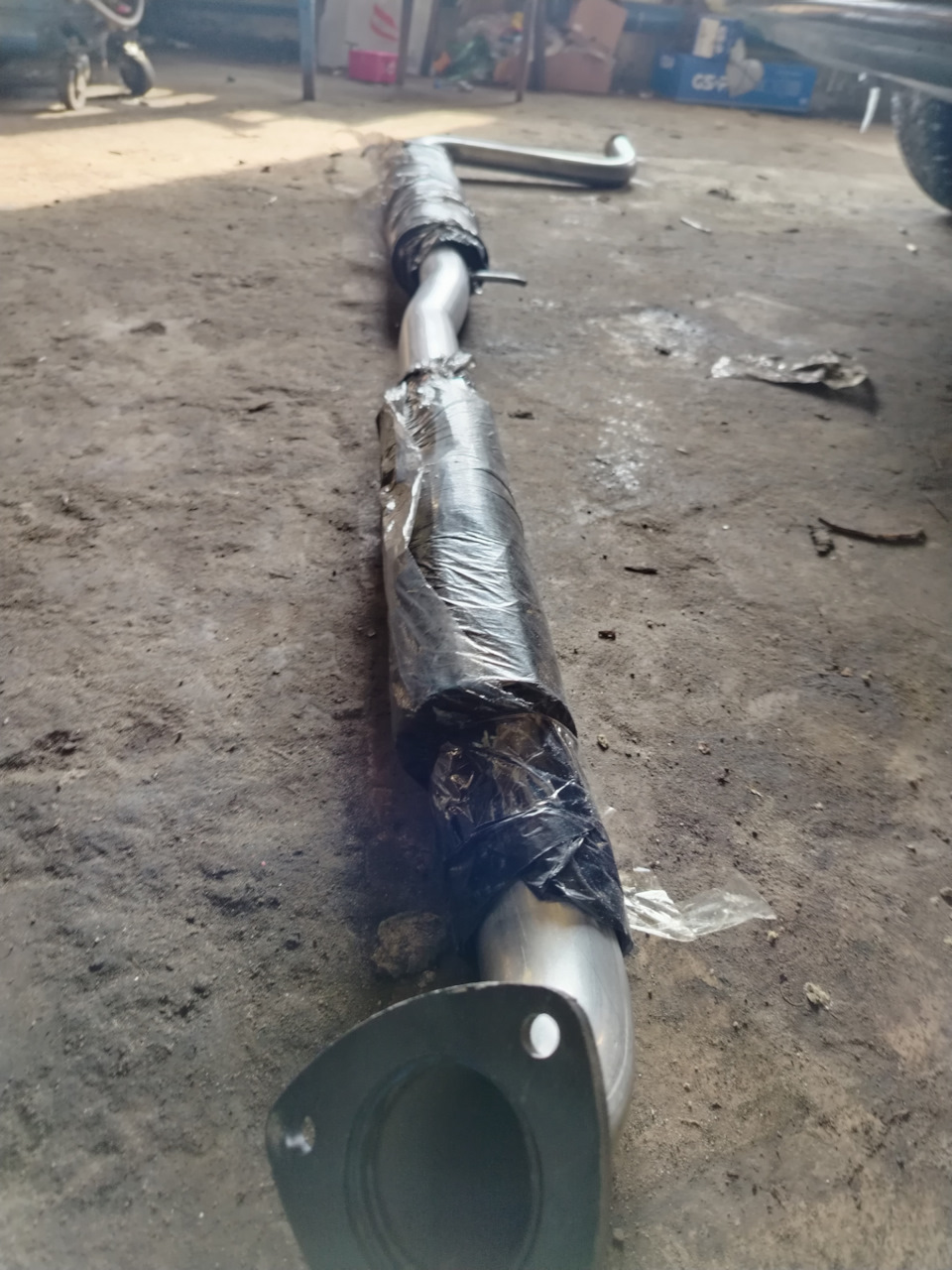 Упаковано надёжно, при транспортировки пришло все целое — Lada Granta