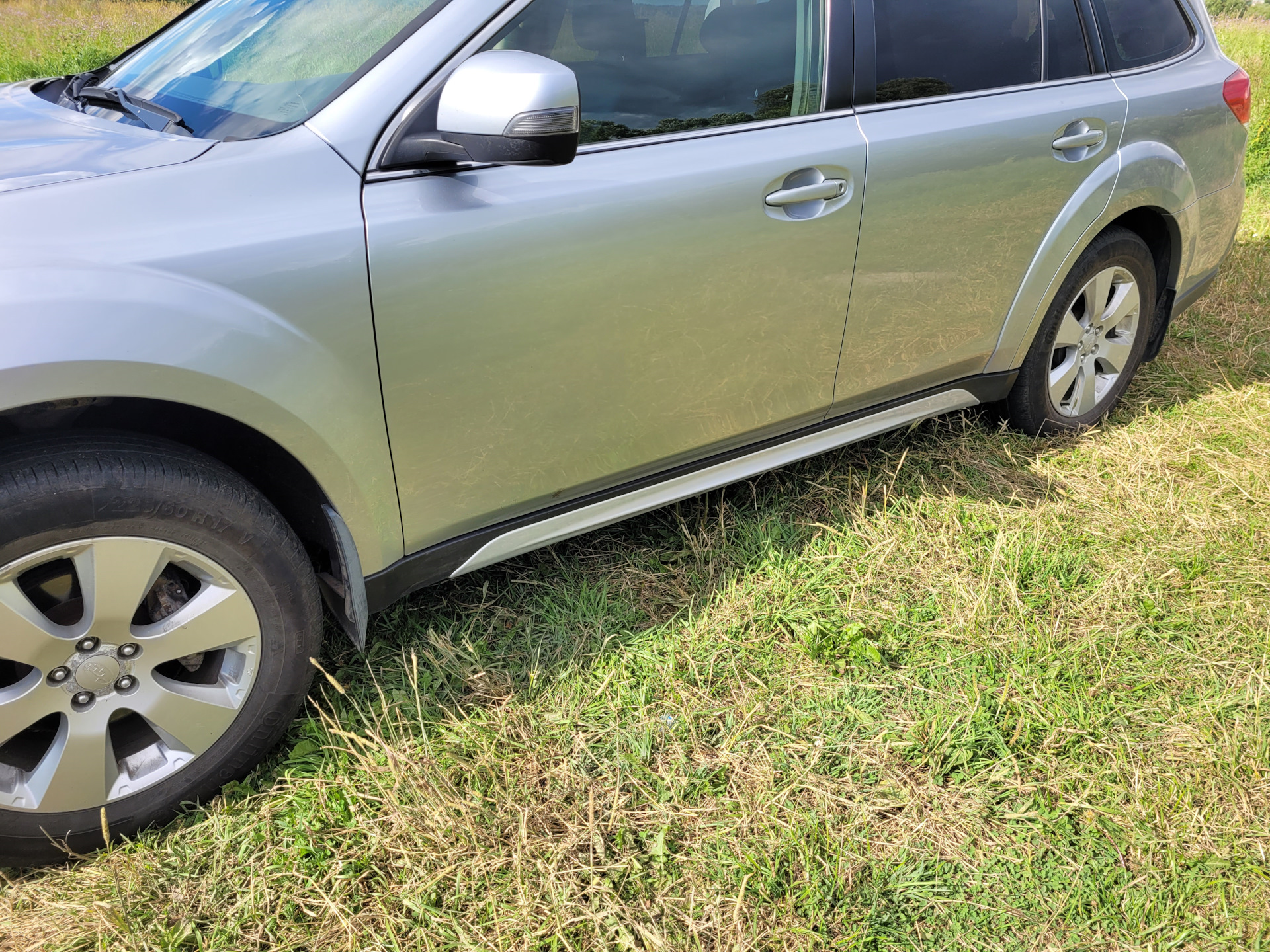 Декоративные накладки на пороги. — Subaru Outback (BR), 2,5 л, 2012 года |  просто так | DRIVE2