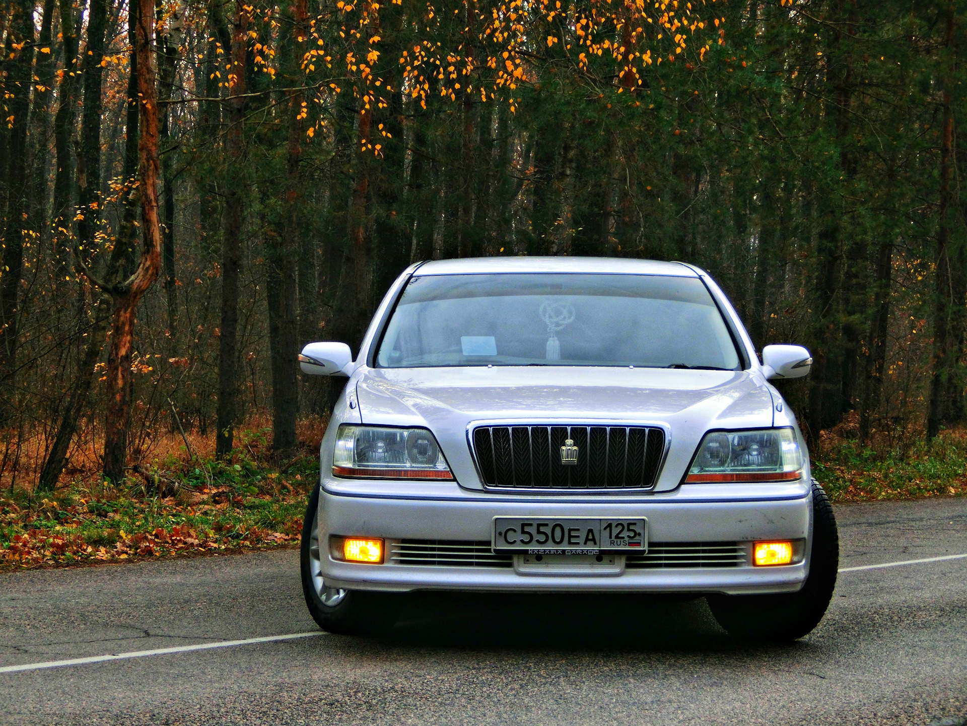 Toyota crown majesta фото