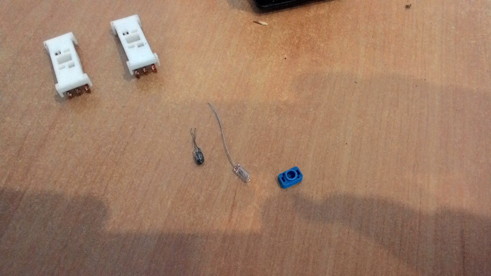 TmAAAgLRTuA 960 замена лампочки номера лансер 9