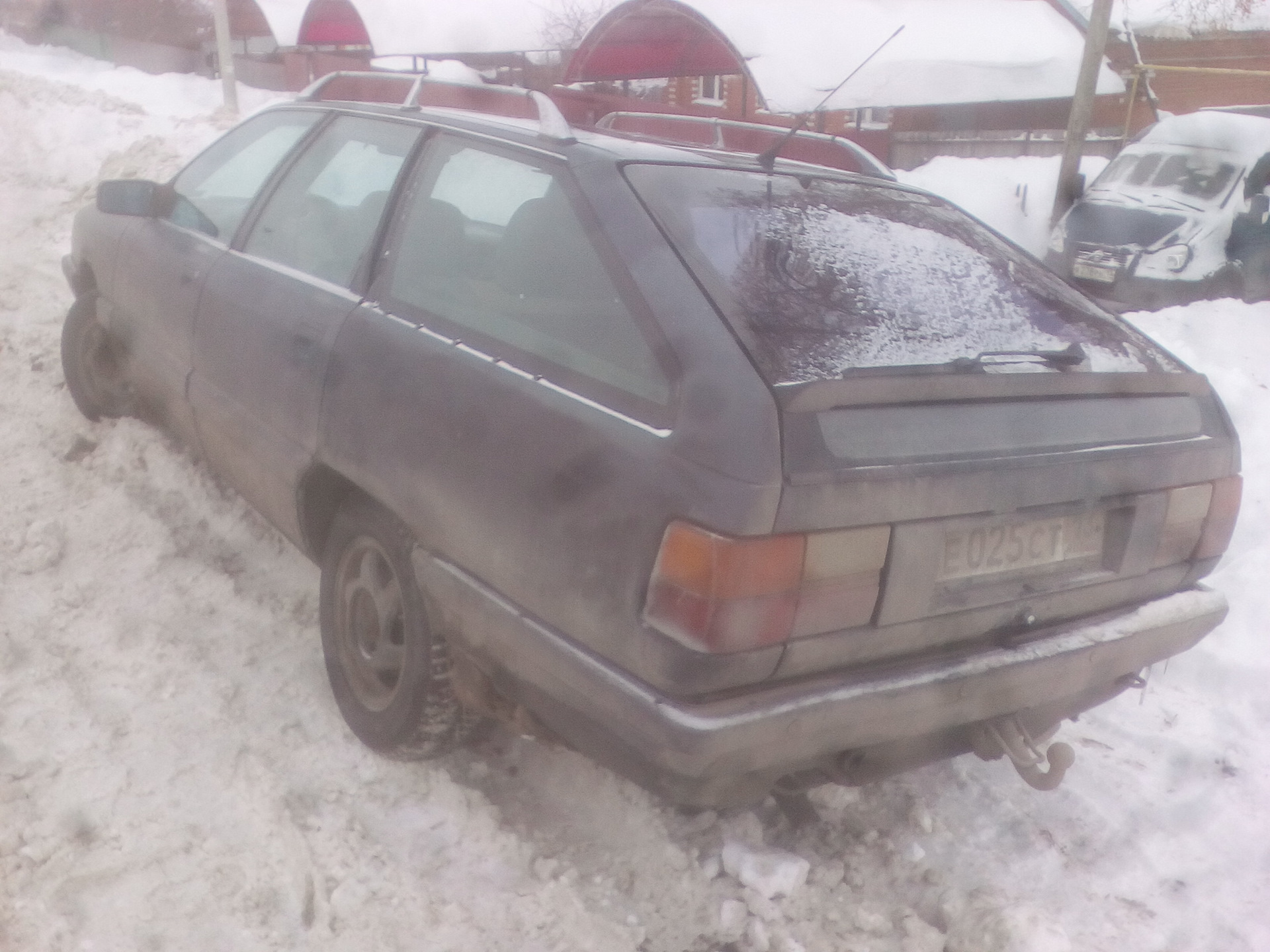 Давит антифриз, бурлит в расширительном бачке. — Audi 100 Avant (C3), 2 л,  1989 года | поломка | DRIVE2