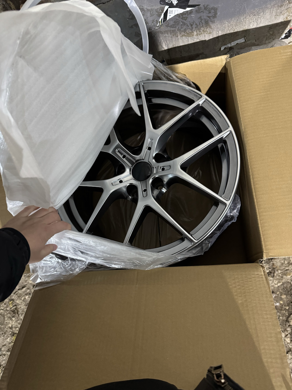 Новые r18 диски на BMW F30 — BMW 3 series (F30), 1,5 л, 2017 года ...