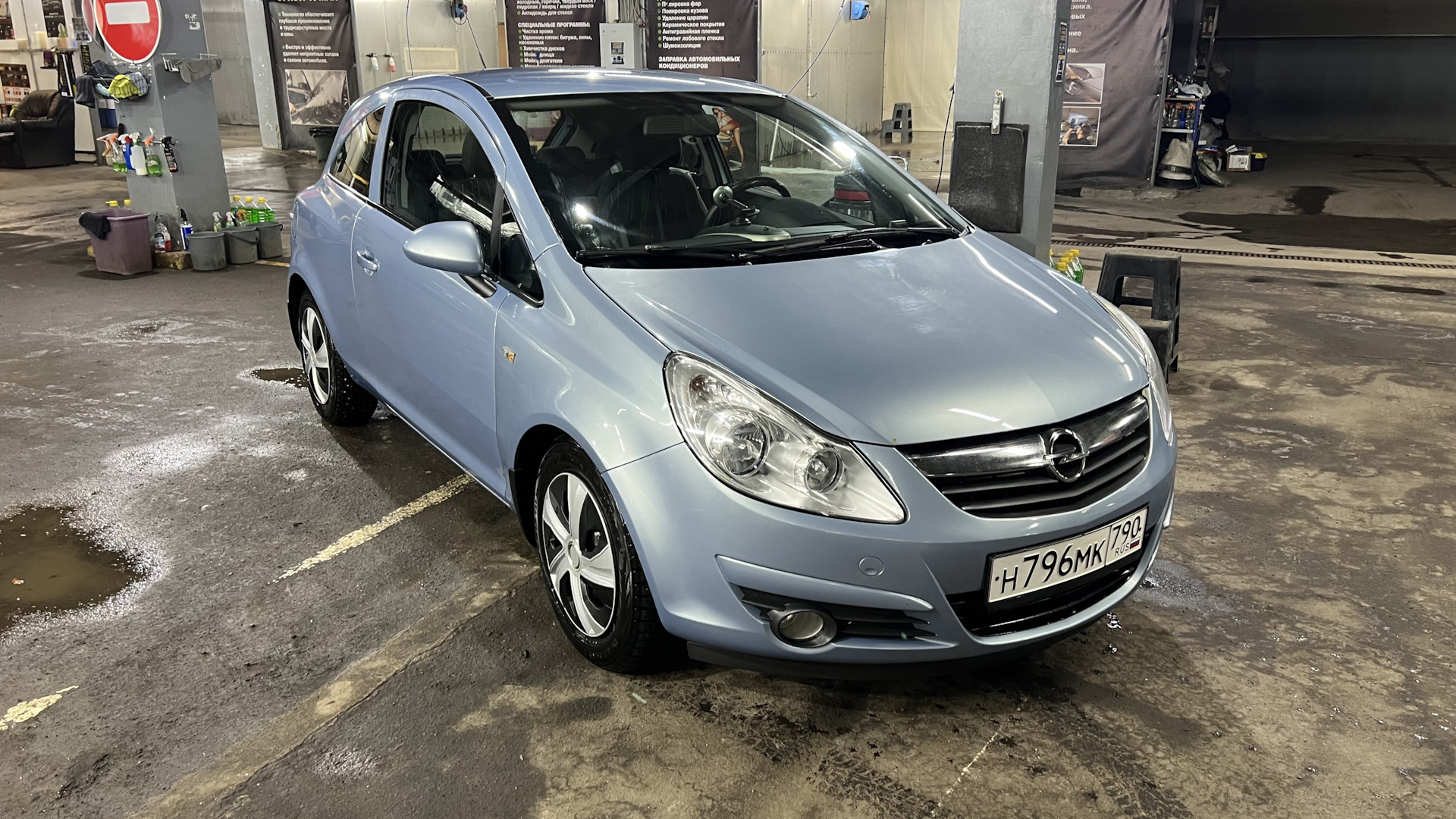 Opel Corsa D 1.4 бензиновый 2008 | гроза всех щелей на DRIVE2