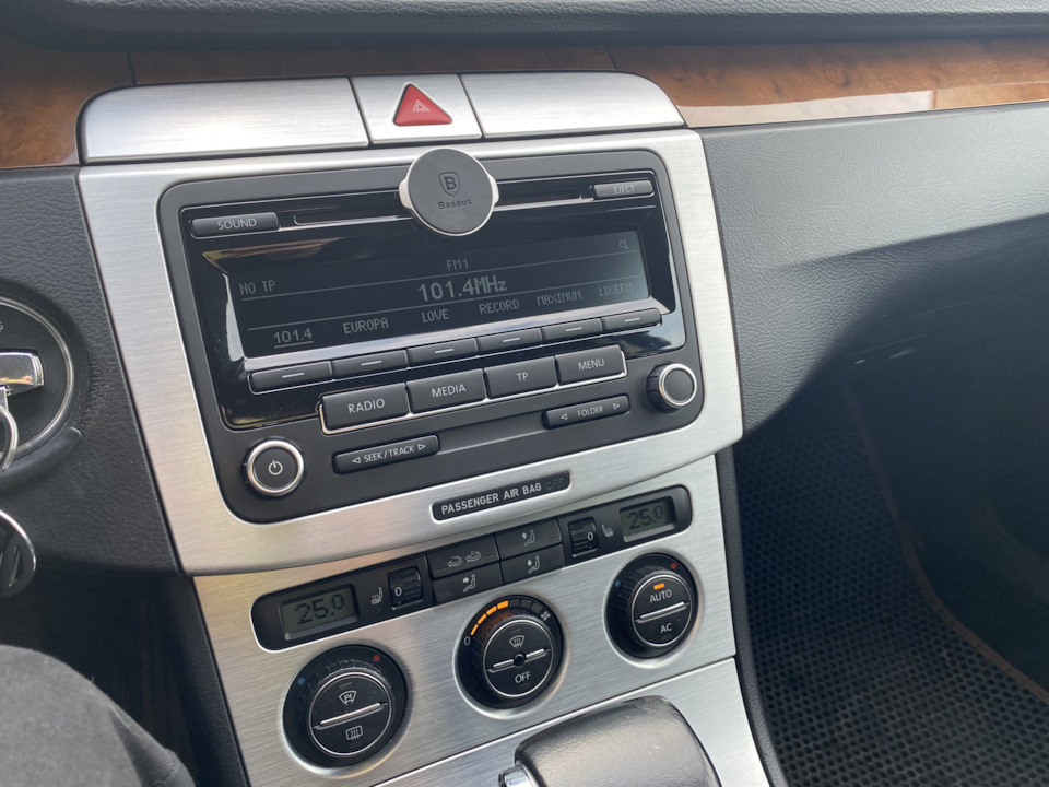 Магнитола rcd 310 с bluetooth на Volkswagen Passat B6, Volkswagen ...