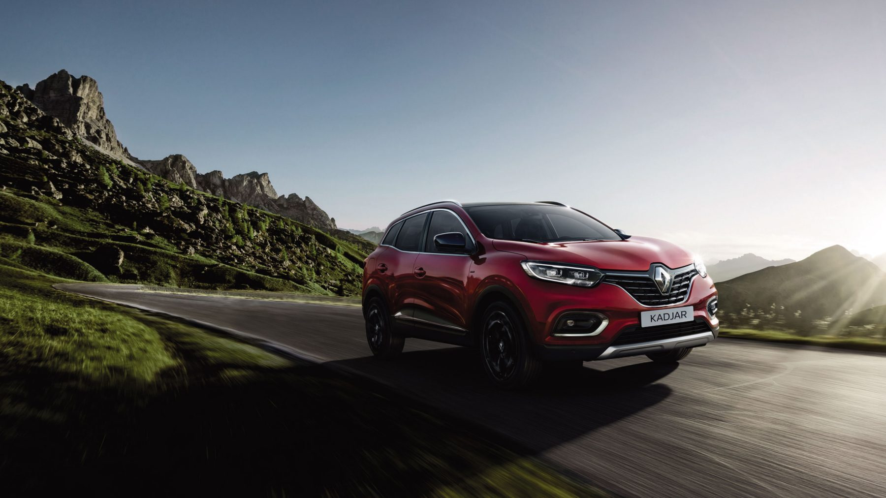 Рено 2018 года. Renault Kadjar 2021. Новый Renault Kadjar 2021. Kadjar Black Edition Renault. Renault Kadjar 2019 и Renault Captur 2019.