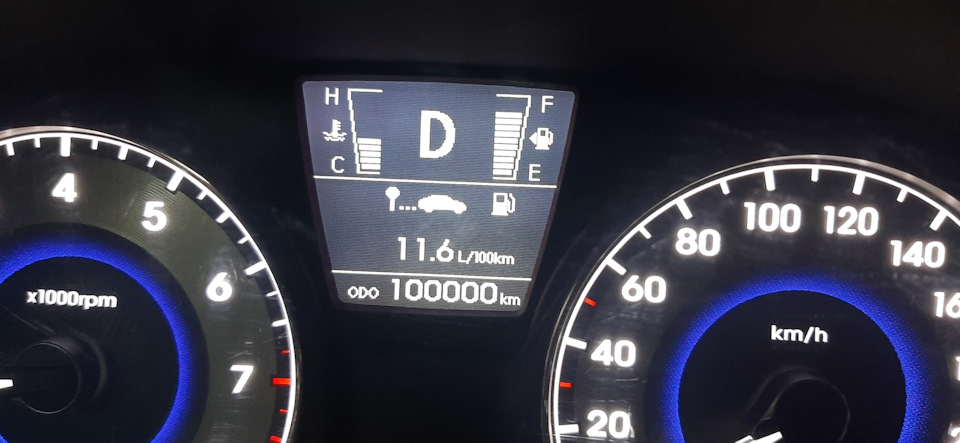 Пробег+ регламент! — Hyundai Solaris Hatchback, 1,6 л, 2011 года ...