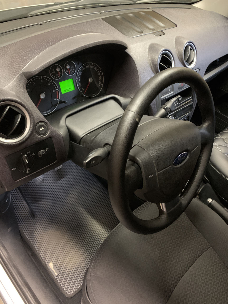 Увеличение вылета рулевой колонки — Ford Fusion, 1,4 л, 2007 года ...