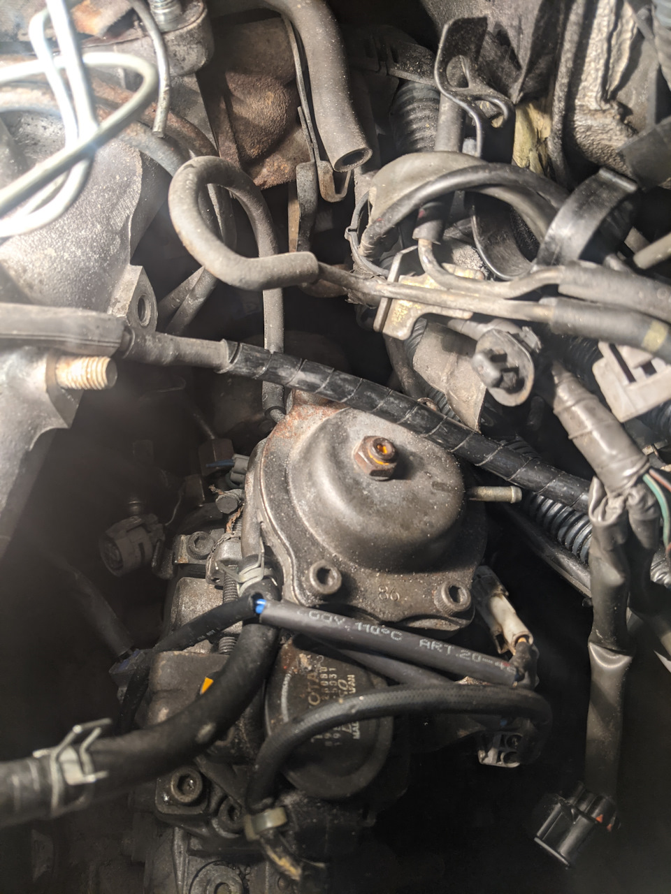 Фото в бортжурнале Toyota HiAce (H100)