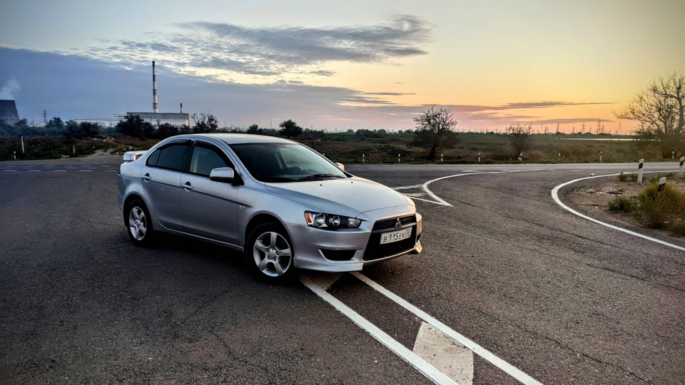 Mitsubishi Lancer x 2007