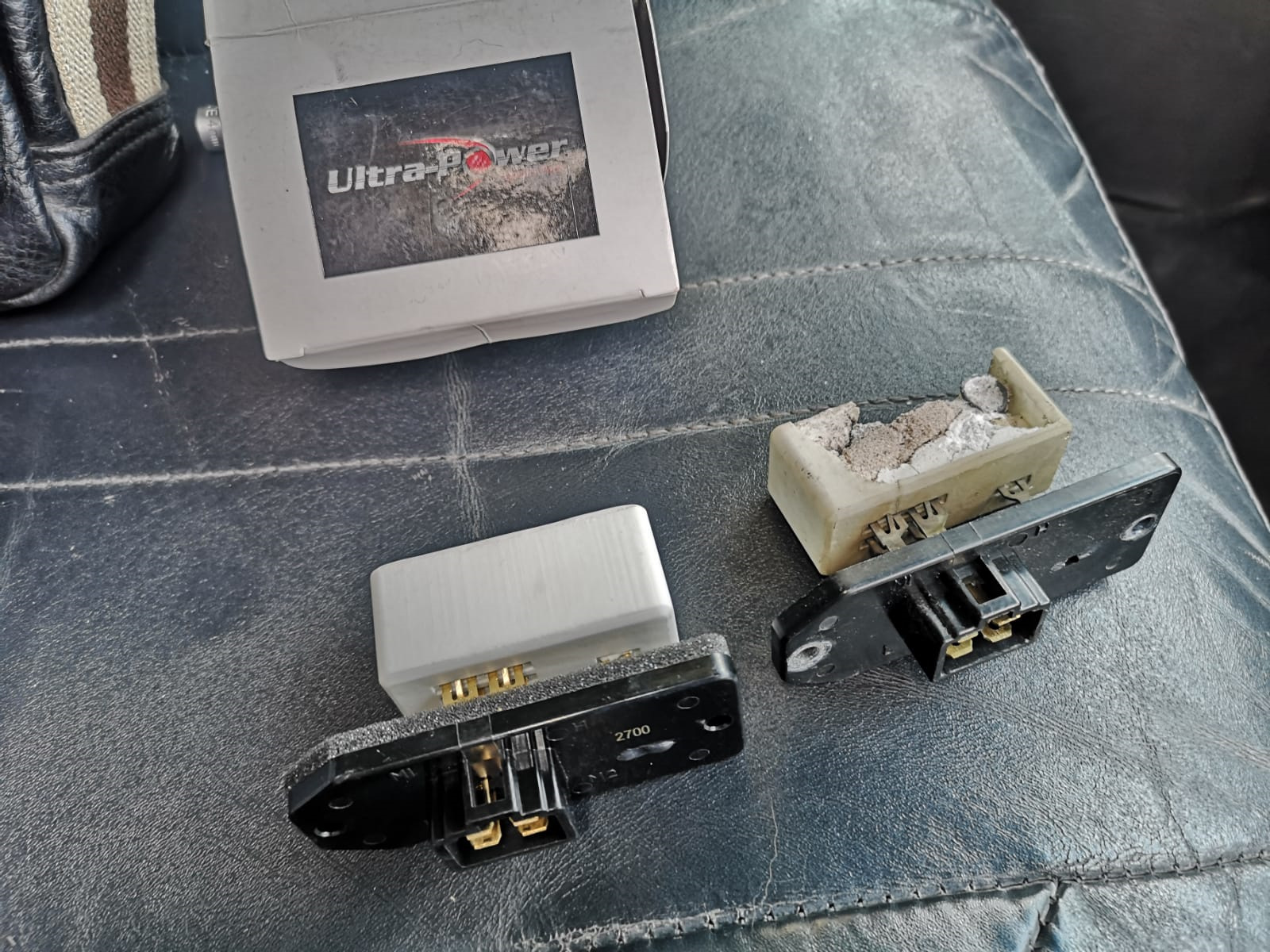 реостат печки — Jeep Grand Cherokee (WJ), 4,7 л, 2003 года | своими ...