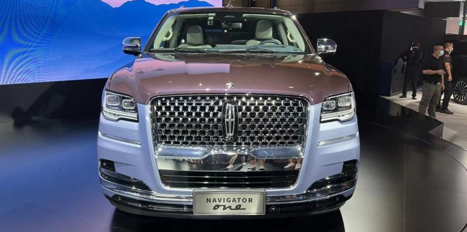 Внедорожник Lincoln Navigator 2022