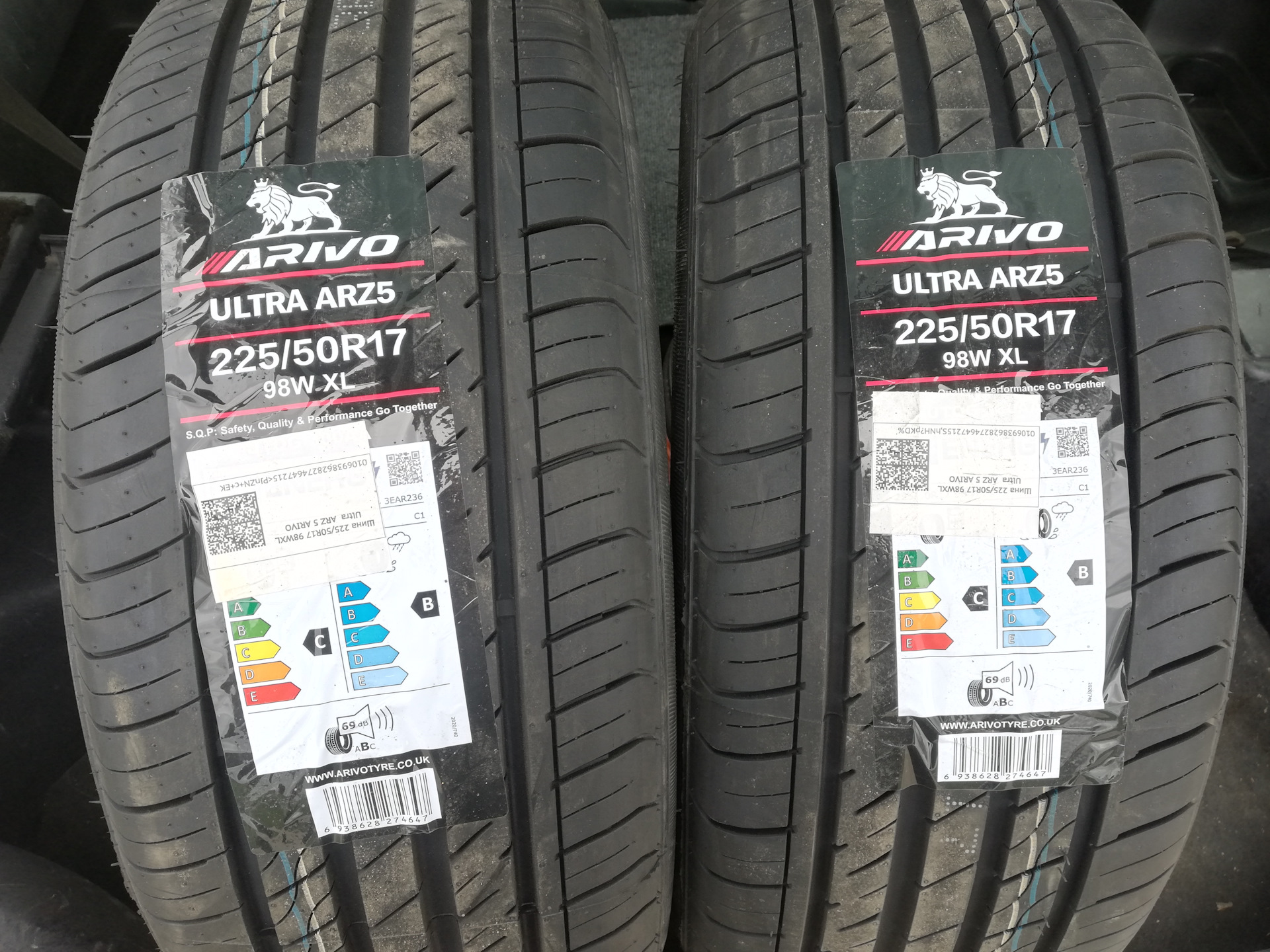 Минус один скат + погнутый диск. И поиски бюджетной резины. — Mazda 6 ...