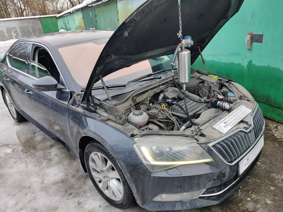 Skoda Superb mk3 1.8 промывка топливных форсунок без снятия — Промывка ...