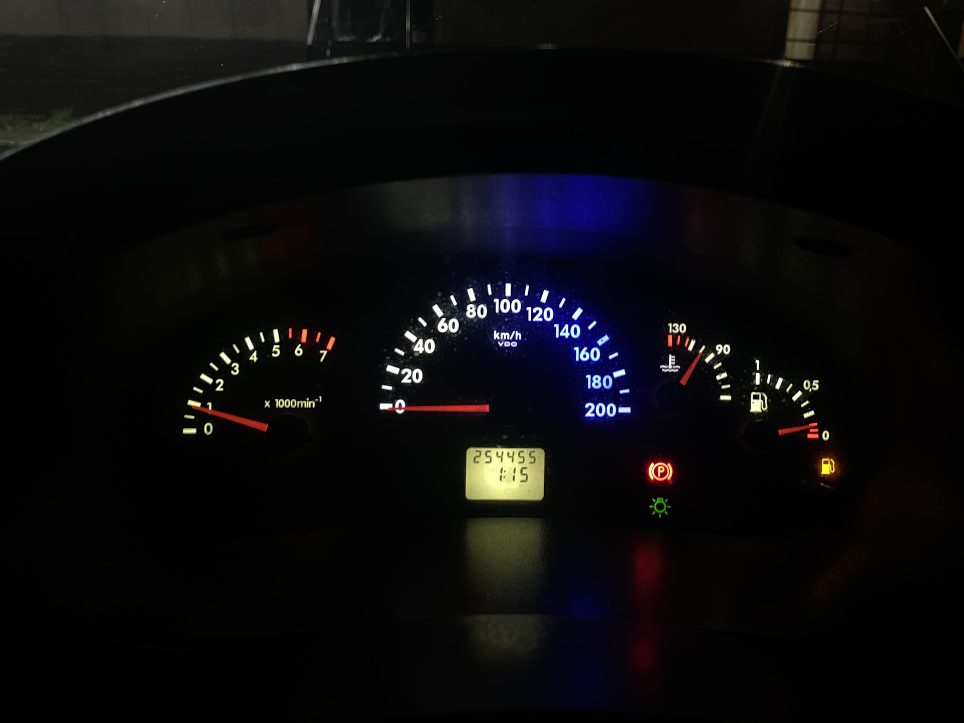 Подсветка щитка приборов в сток — Lada Калина седан, 1,6 л, 2008 года ...